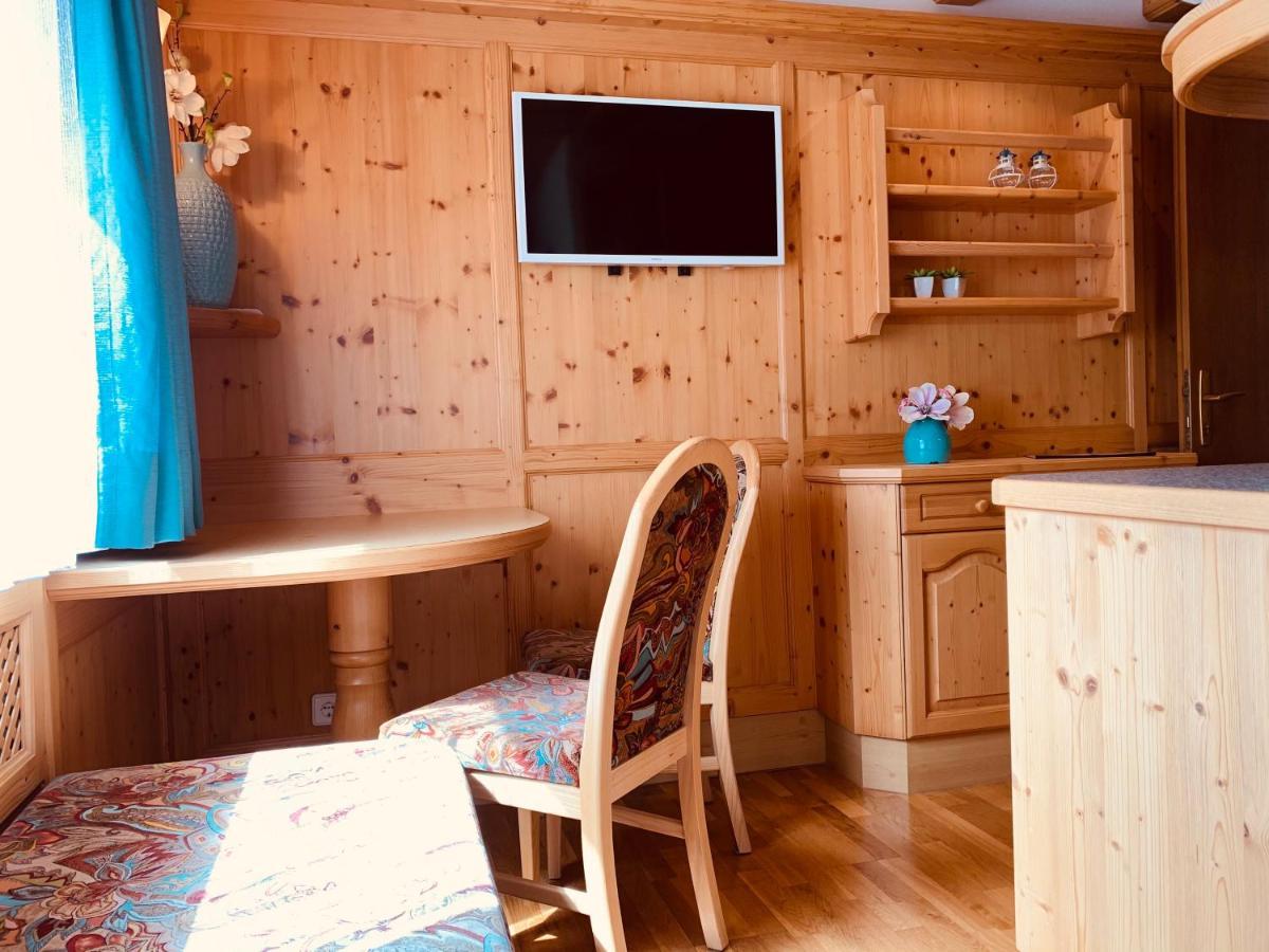 Pension Jagerhof - Sommercard Inkl - 5 Min Zum Hochzeiger イェルツェンス エクステリア 写真