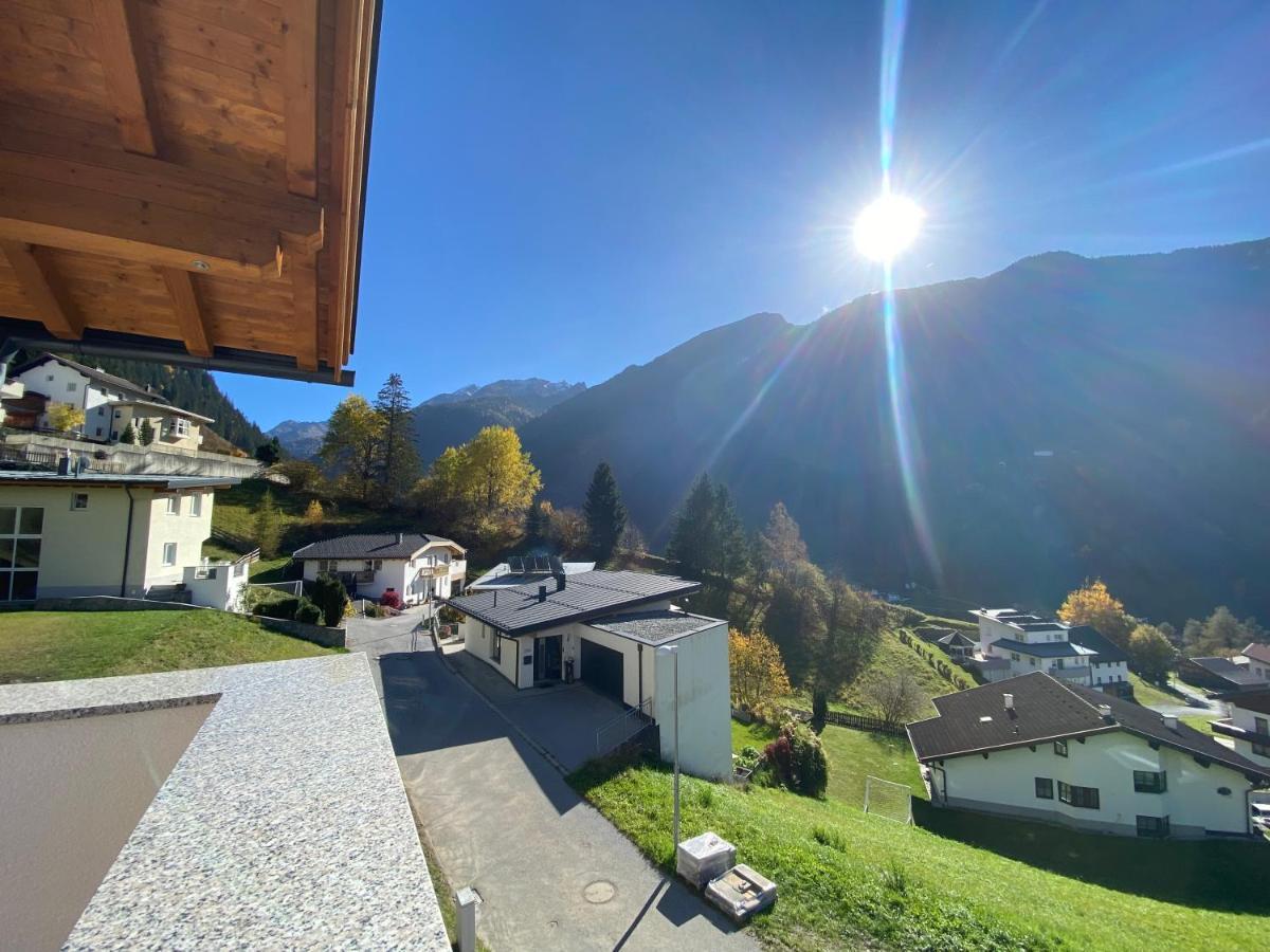 Pension Jagerhof - Sommercard Inkl - 5 Min Zum Hochzeiger イェルツェンス エクステリア 写真