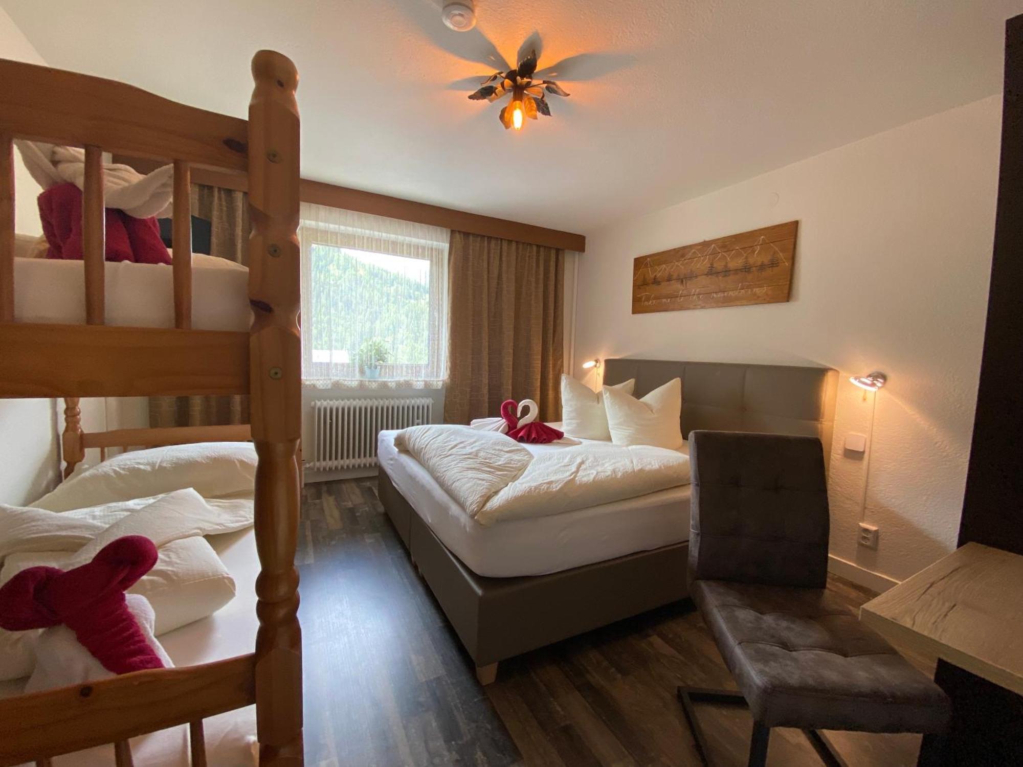 Pension Jagerhof - Sommercard Inkl - 5 Min Zum Hochzeiger イェルツェンス エクステリア 写真