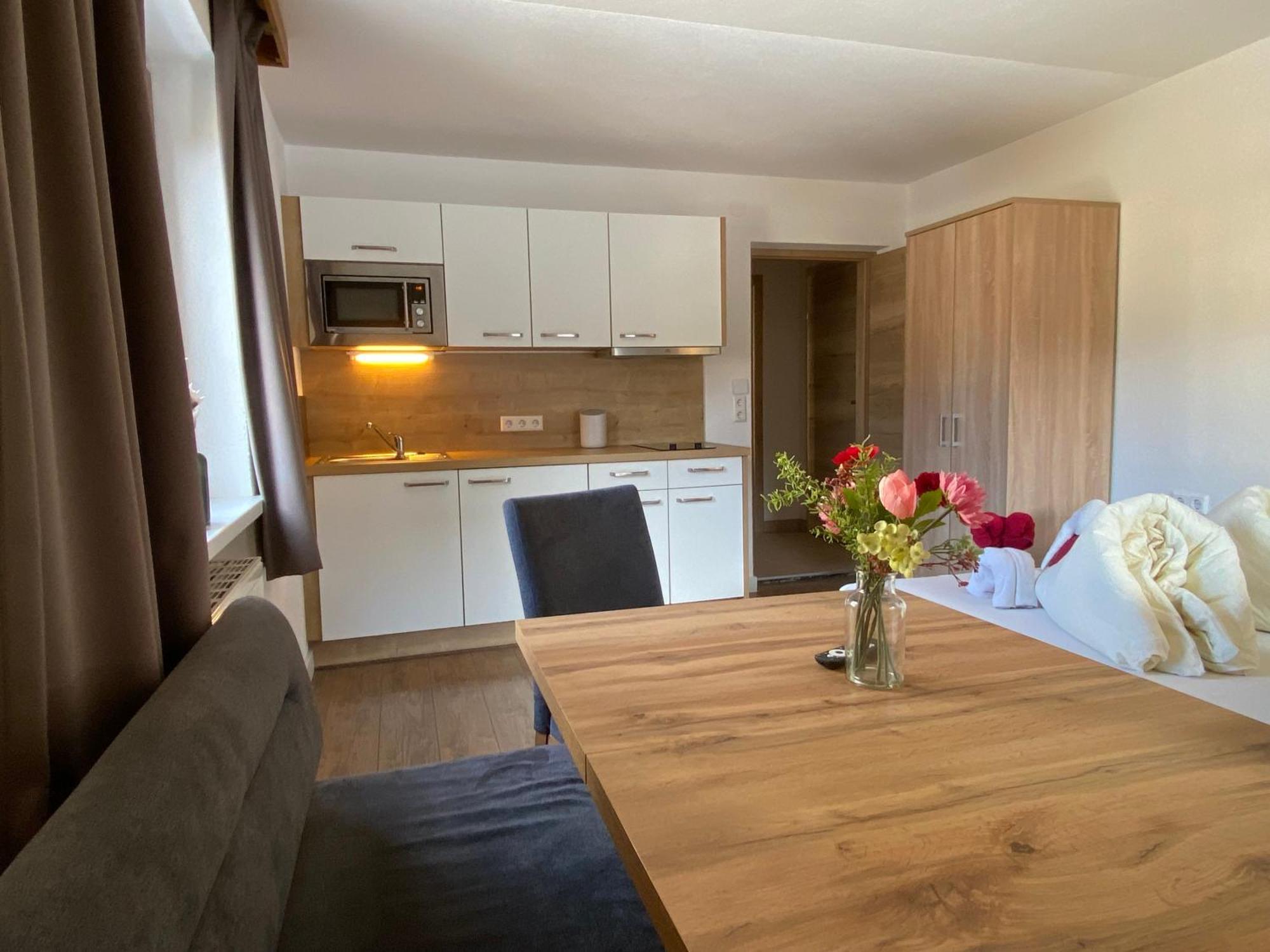 Pension Jagerhof - Sommercard Inkl - 5 Min Zum Hochzeiger イェルツェンス エクステリア 写真